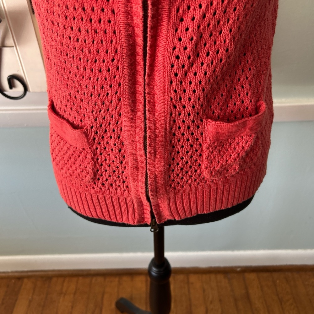 Eddie Bauer Red Knit Hooded Sweater - Picture 5 of 6